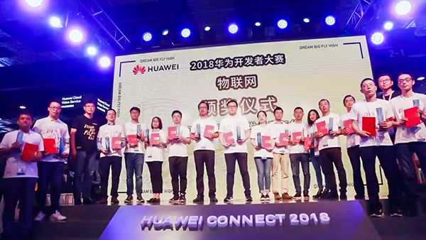 �C���F��