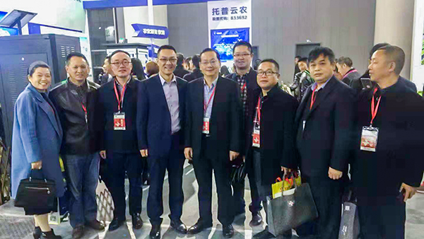 湖南省植保站領(lǐng)導(dǎo)一行與托普云農(nóng)總經(jīng)理陳渝陽(yáng)