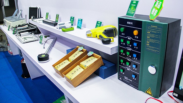 �͑��F(xi��n)���w�(y��n)���~�|(zh��)����ȫ׷��