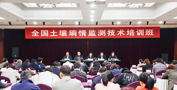 ȫ��(gu��)����������Ӗ(x��n)���ں��e�k