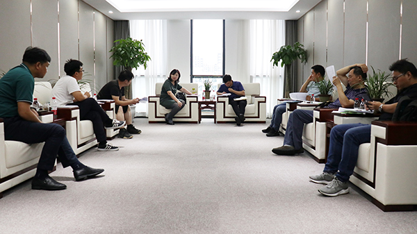 �p���e����Մ������