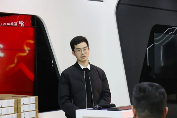 Ӳ���аl(f��)ֲ���M�����l(f��)��